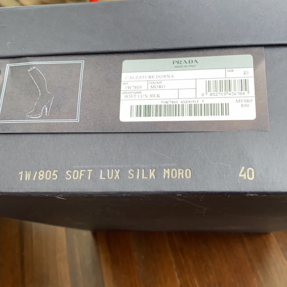 NWT. Prada platform heel boots. - Picture 4 of 5